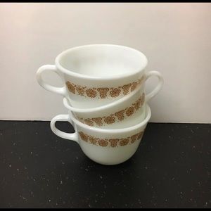 Vintage Pyrex Gold Butterfly Mugs 3